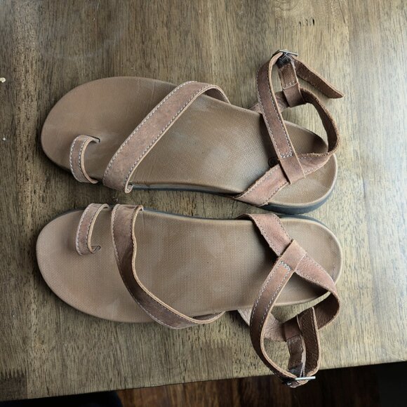Chaco | Like New | Brown Leather Strap Sandals | Size 9 - Picture 2 of 8